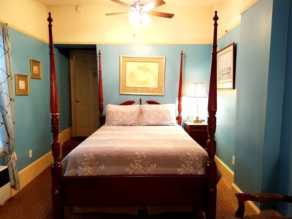 Lion'S Inn Bed And Breakfast นิวออร์ลีนส์ ภายนอก รูปภาพ
